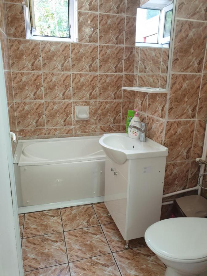 Cazare Apartament Cu 2 Camere Нехою Экстерьер фото