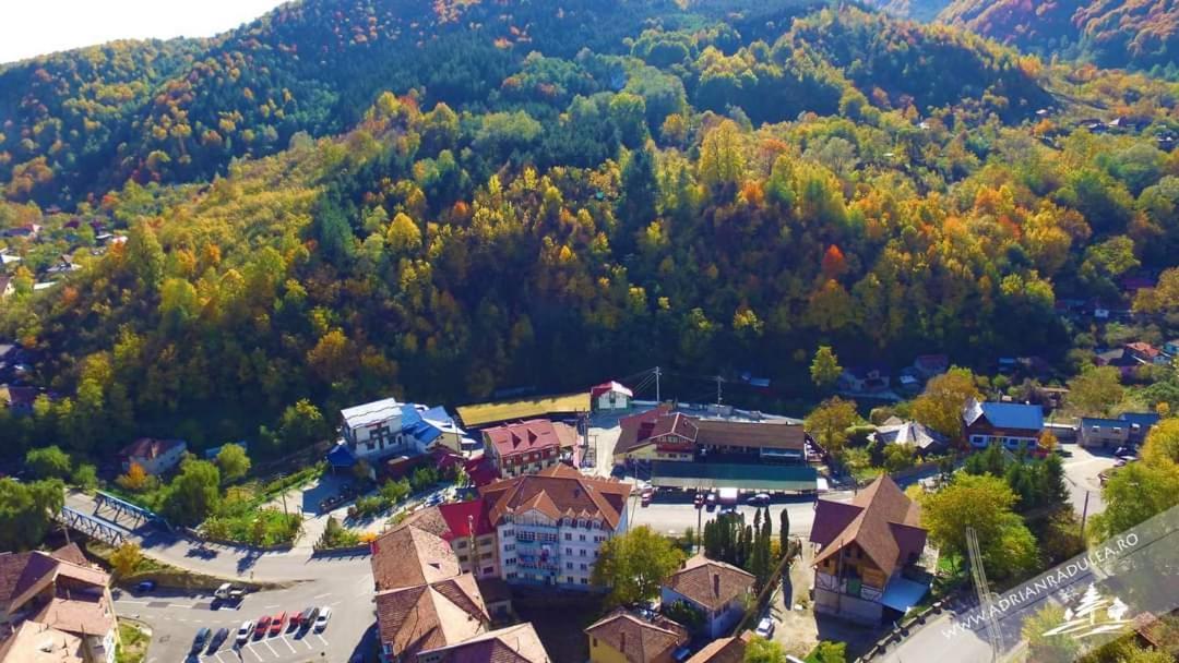 Cazare Apartament Cu 2 Camere Нехою Экстерьер фото